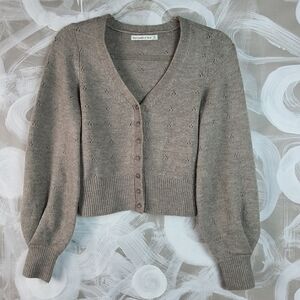 ABERCROMBIE & FITCH Wmns Sz XS Sweater Oatmeal Beige Knit Eyelit Button Bell Slv